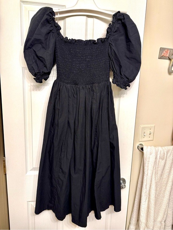 House of CB Dresses & Skirts - HOUSE OF CB Silvana Black Smocked Cotton Puff Sleeve Midi Dress Cottagecore
